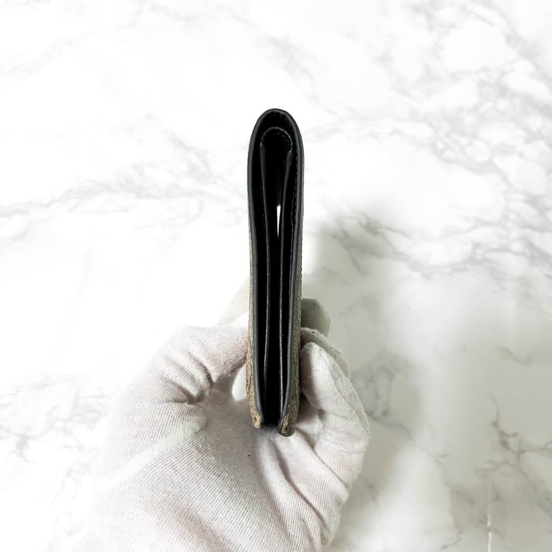 구찌 GG 웹 수프림 꿀벌 반지갑 상품이미지5