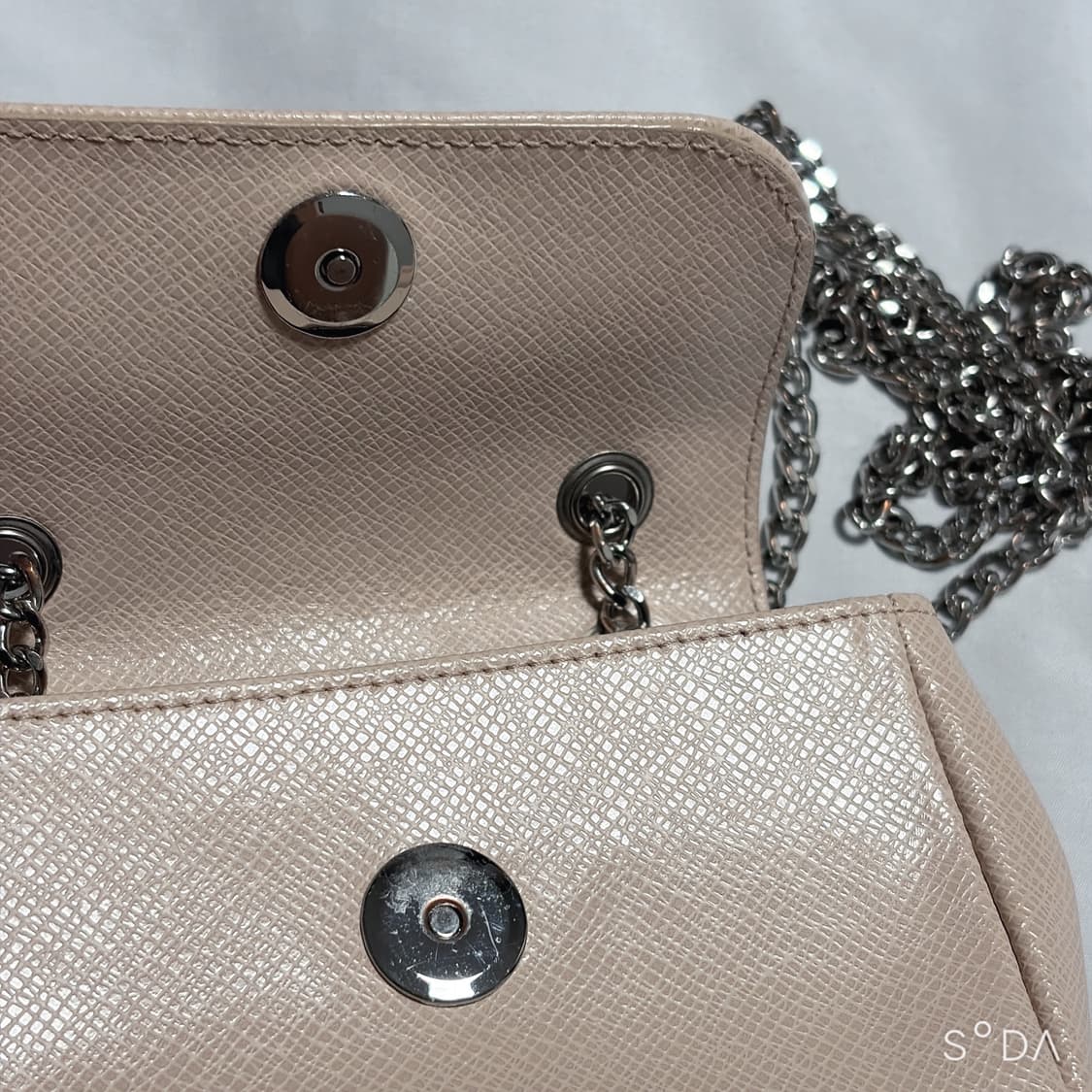 비비안웨스트우드 미니 체인 크로스백 상품이미지8