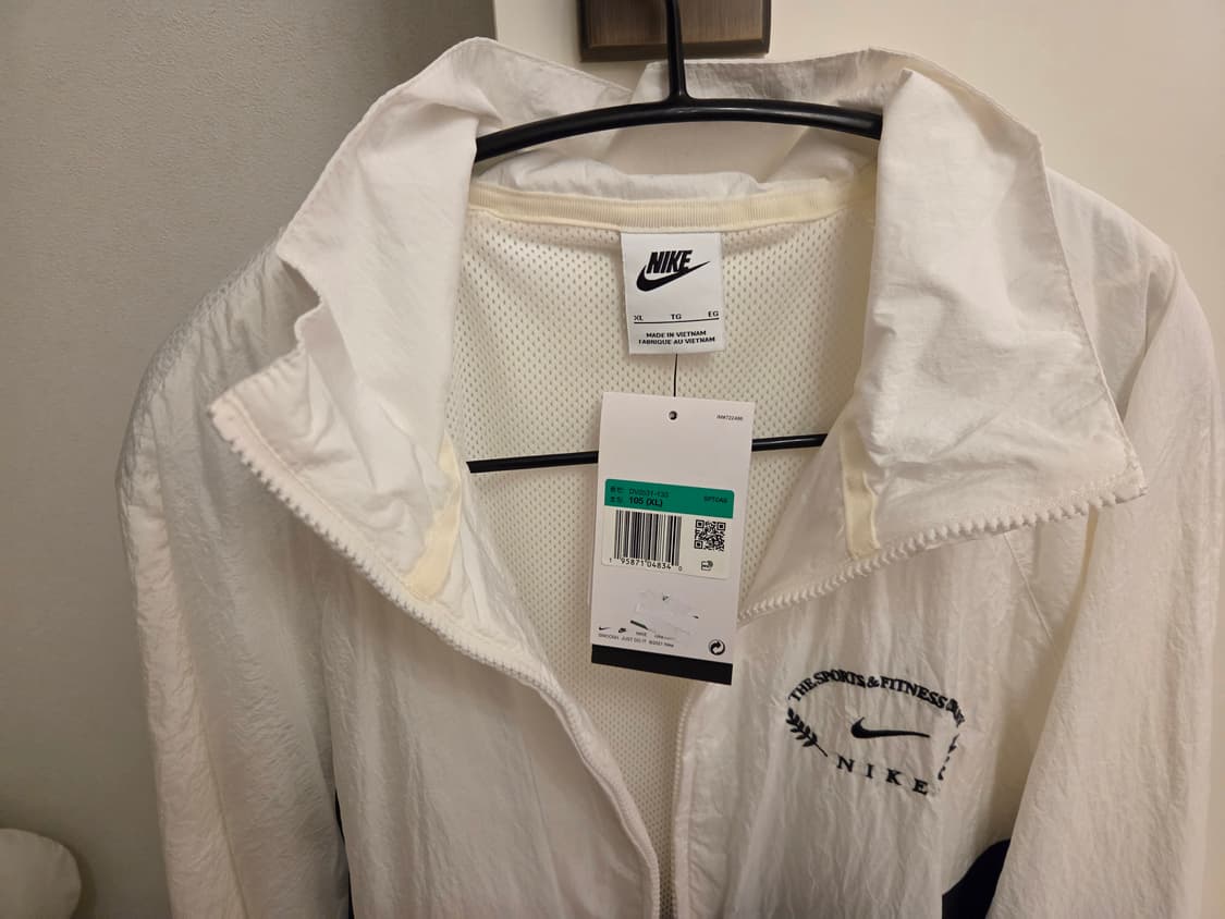 새상품_(XL)나이키 스우시 우븐 자켓 화이트/블랙(DV0531-133) 상품이미지3