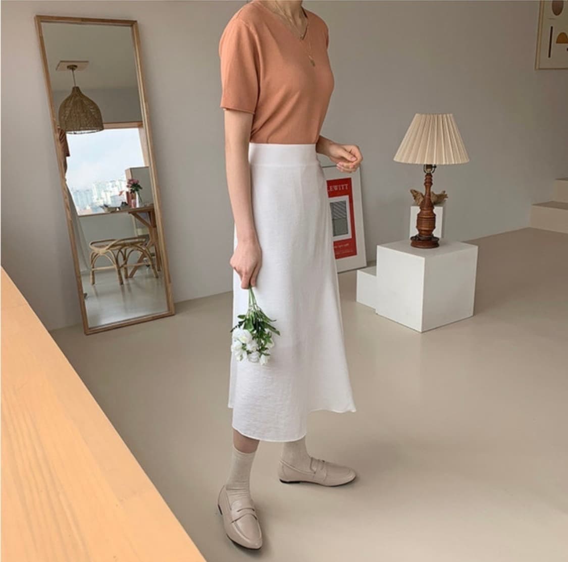 브이넥 반팔 티셔츠 상품이미지2