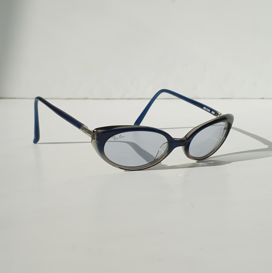 Ray-Ban RB 2124 sunglasses 상품이미지9