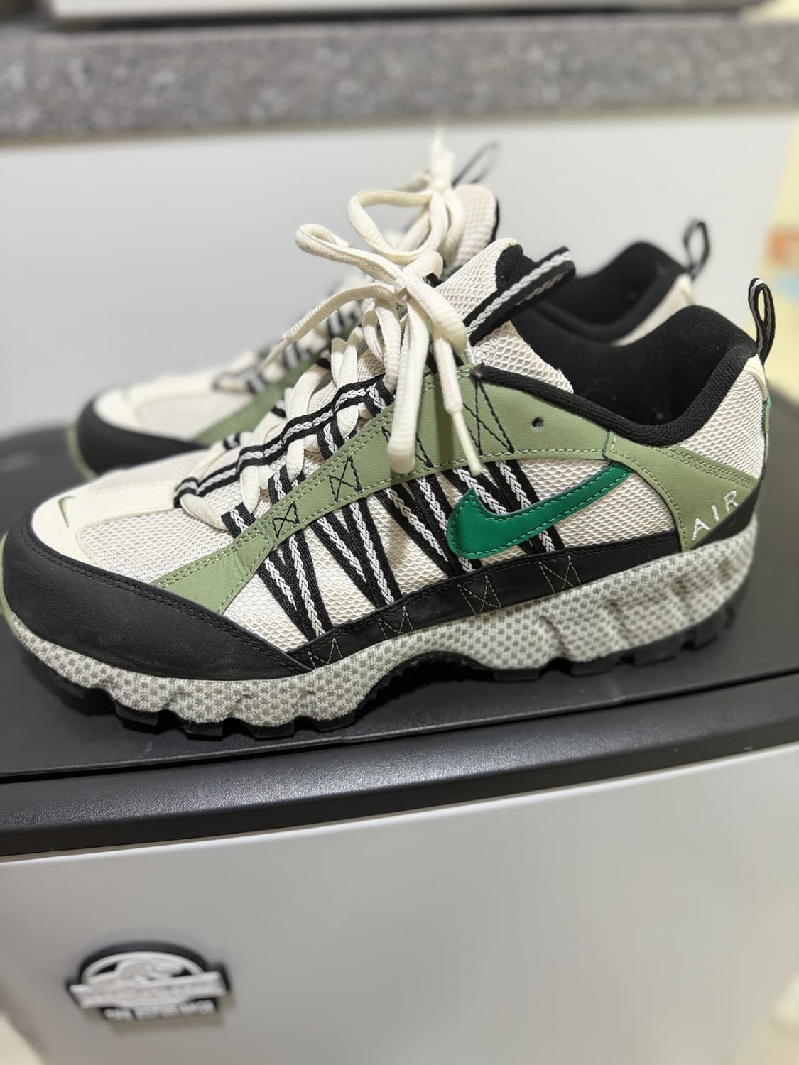 나이키 에어 휴마라 295 상품이미지2