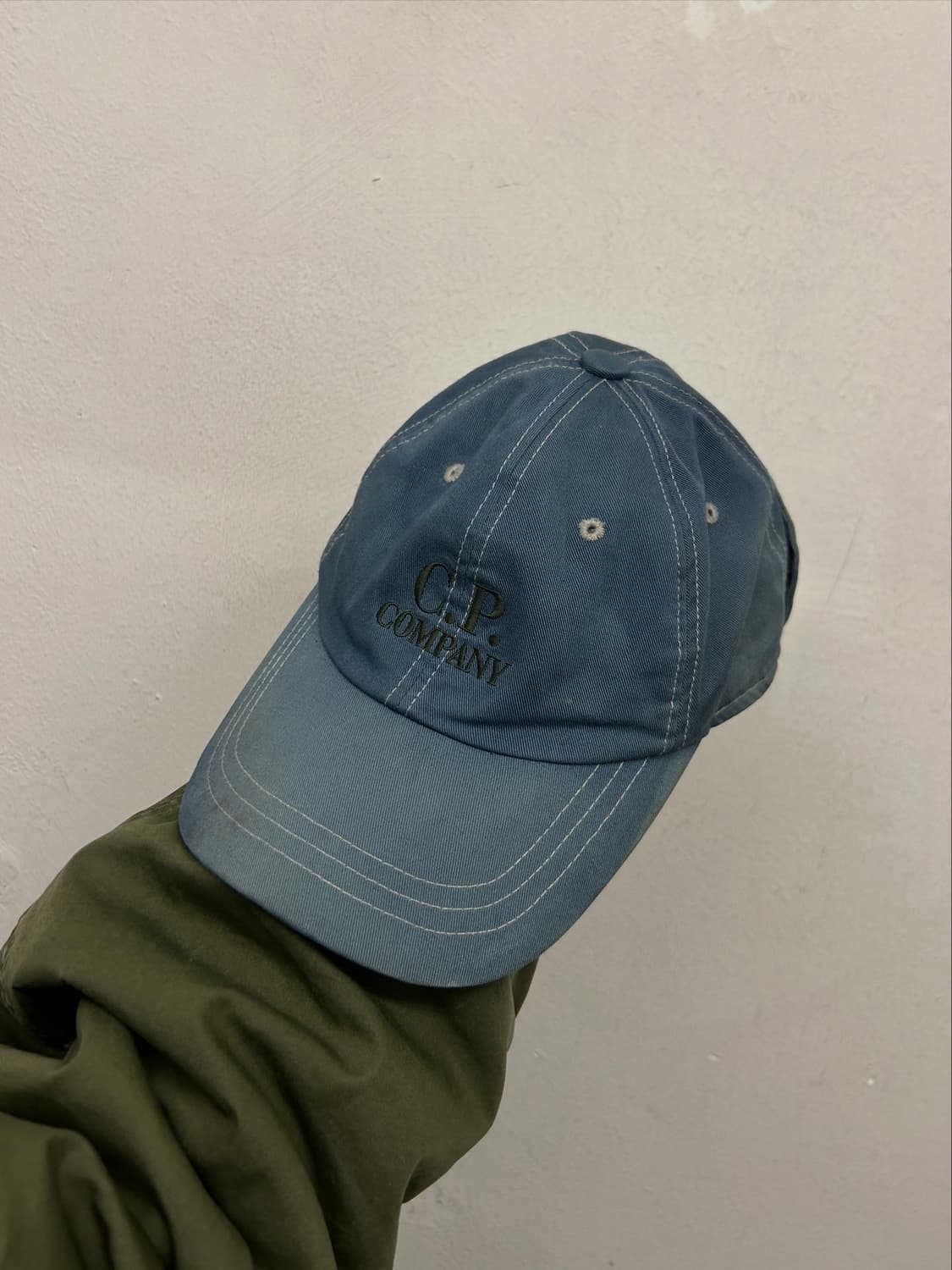 C.P. Company 블루 볼캡 상품이미지1