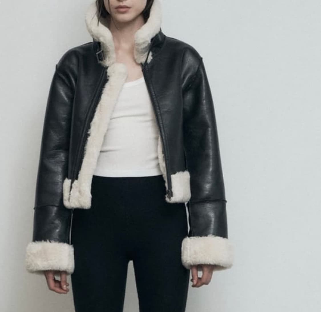 새상품 보헴서 보헤미안서울 슬림핏 셔링 무스탕 다크브라운 상품이미지2