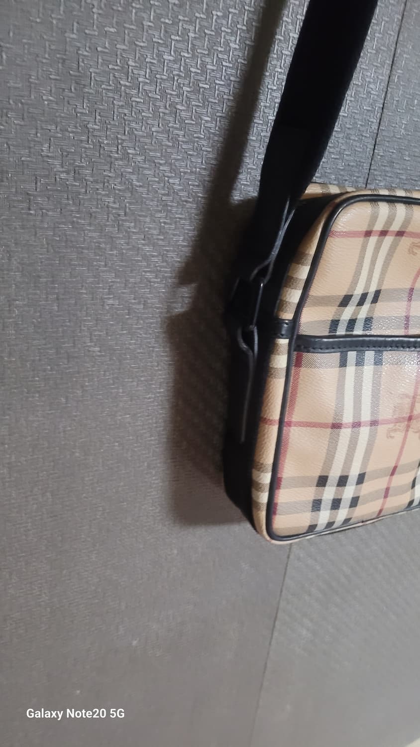 버버리 노바체크 크로스백 상품이미지3