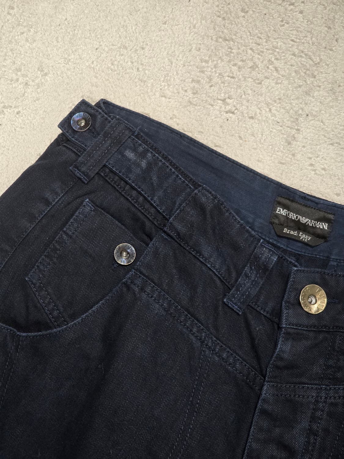 Emporio Armani 사선 집업 블랙 반바지 48사이즈 상품이미지2