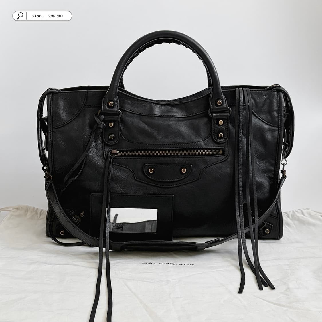 발렌시아가 클래식 시티백 미듐 판매합니다. 상품이미지1