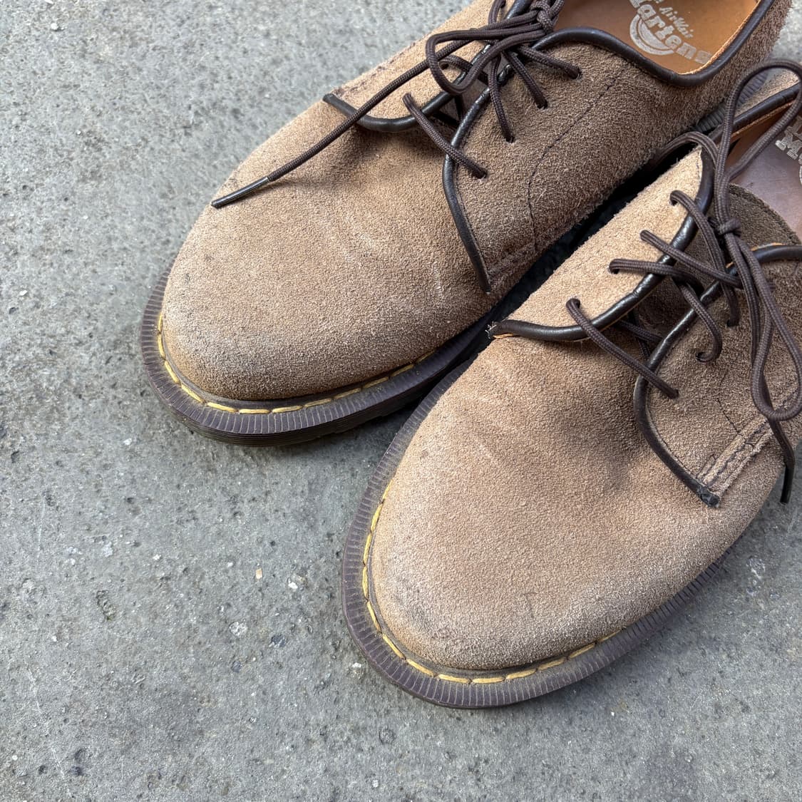 Dr. Martens 닥터마틴 스웨이드 로퍼 (250) 상품이미지3