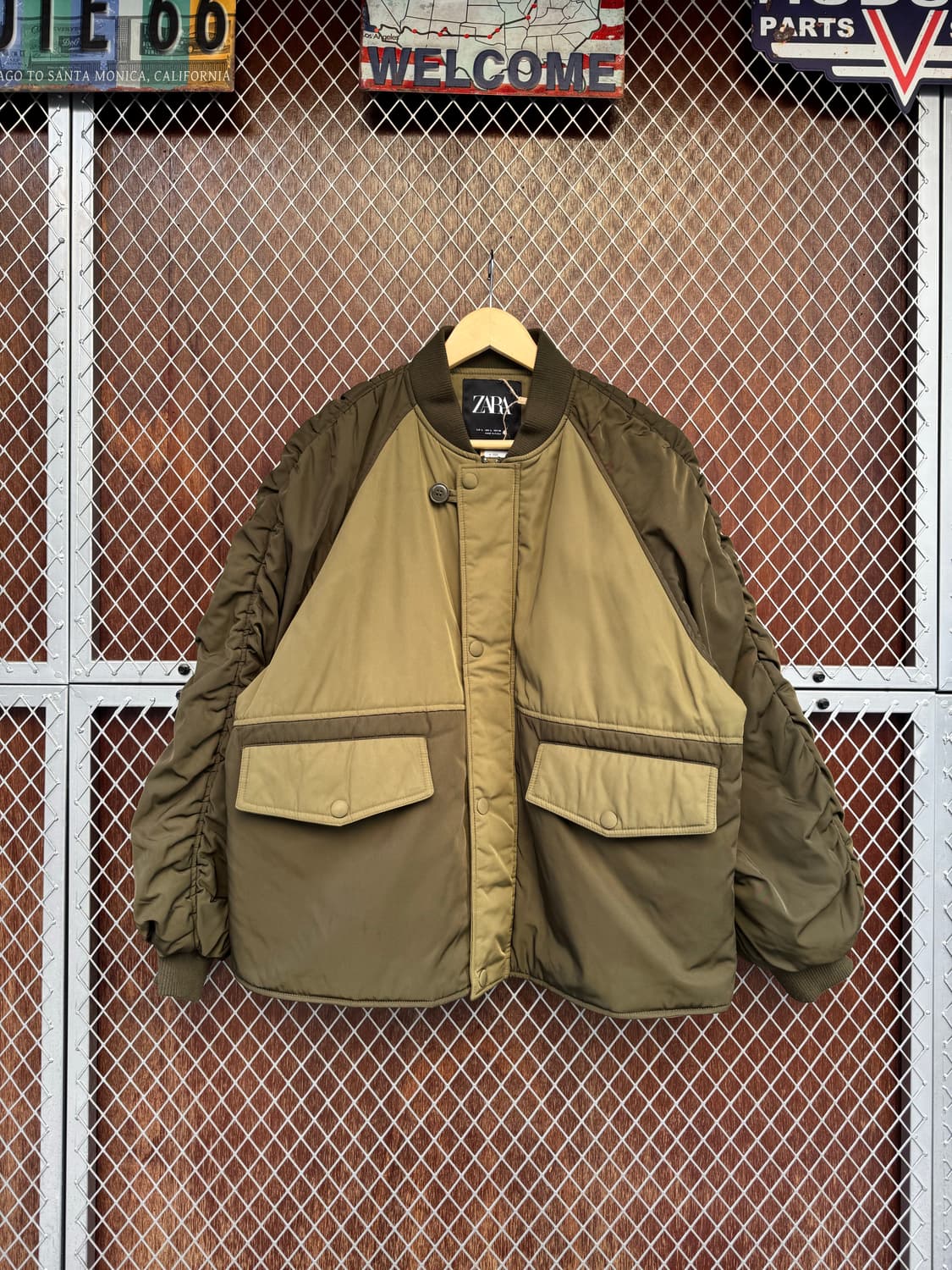 ZARA 자라 카키 셔링 플라이트 봄버 자켓 L 상품이미지4