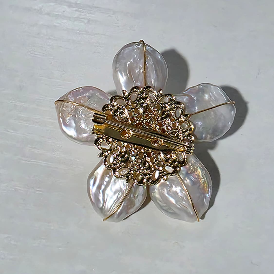 ℙ𝕝𝕦𝕞 𝕓𝕝𝕠𝕤𝕤𝕠𝕞 자개 브로치 상품이미지2