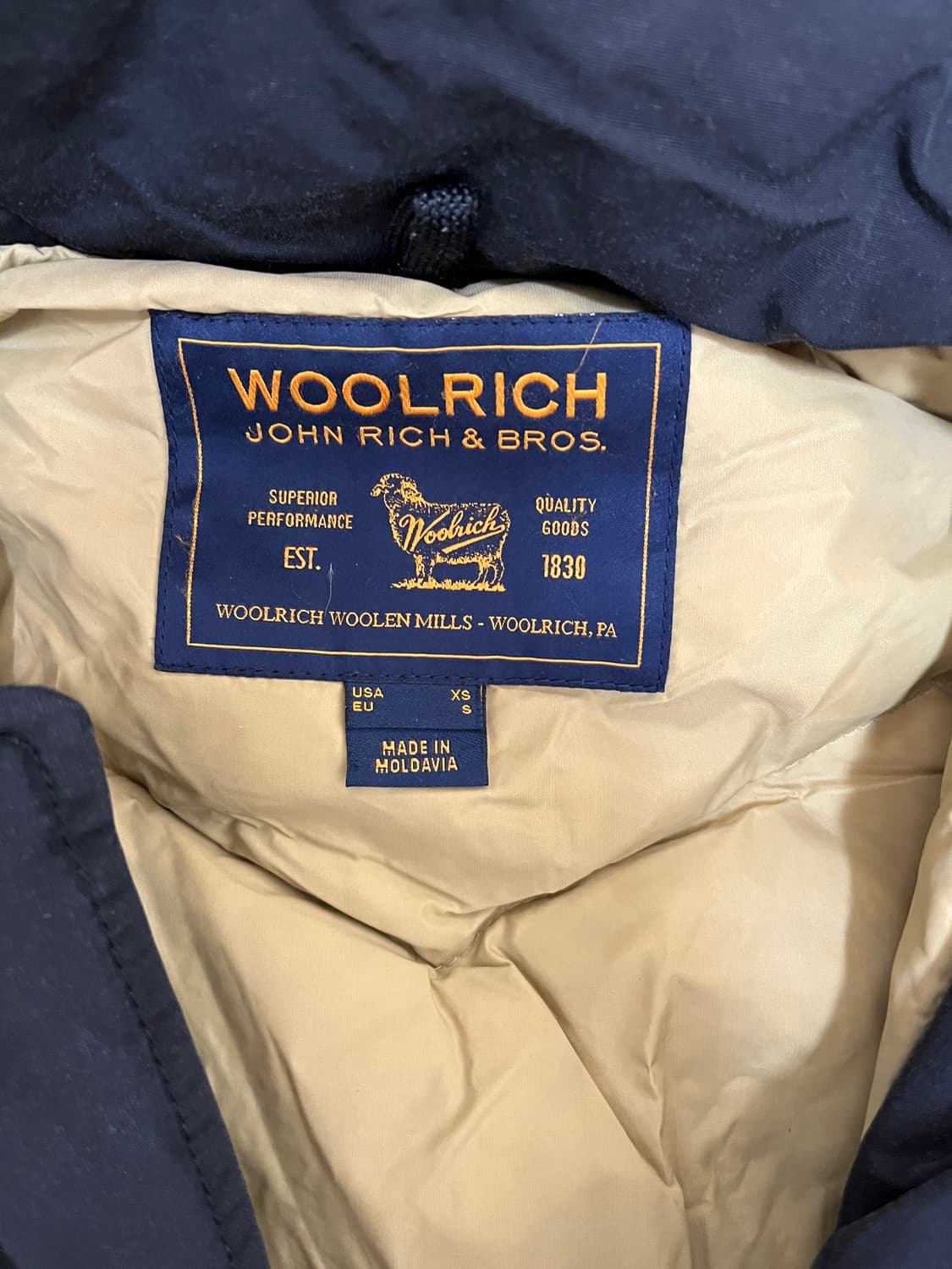 울리치 패딩 상품이미지3