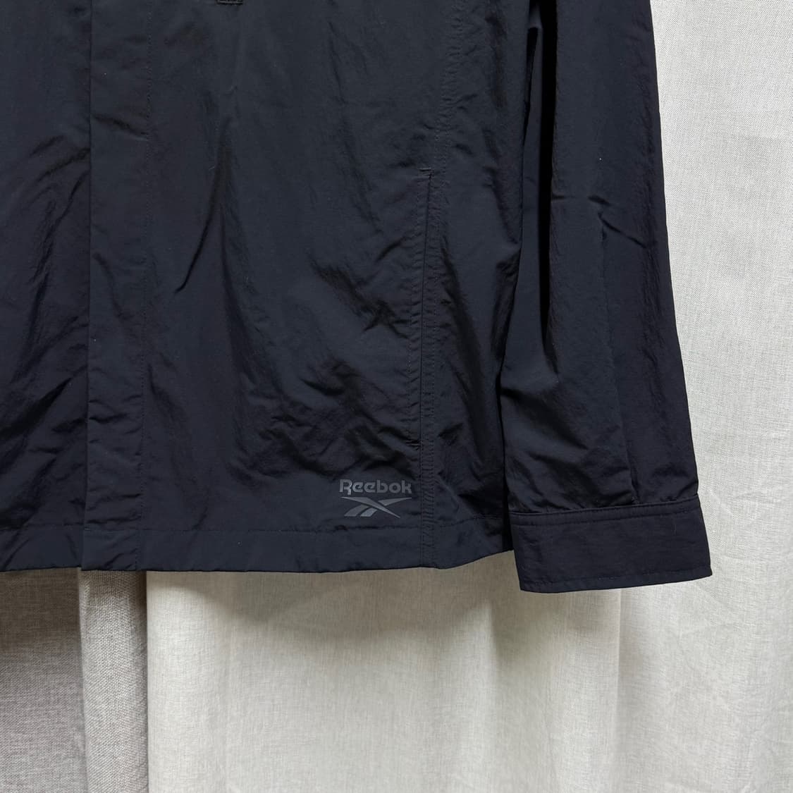 [XL] 리복 Reebok 블랙 경량 바람막이 집업 자켓 상품이미지4