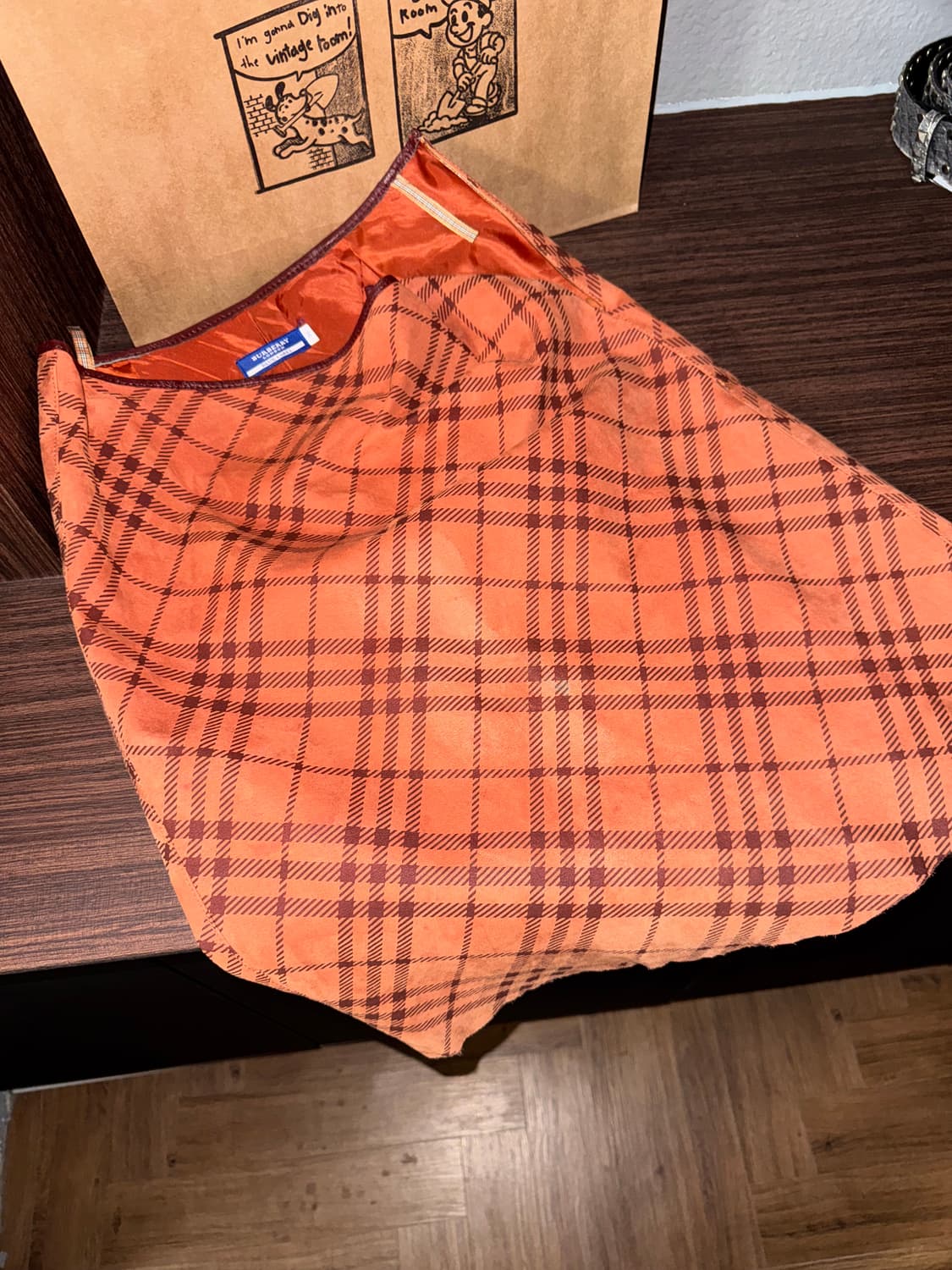 버버리 노바체크 스웨이드 스커트  상품이미지1