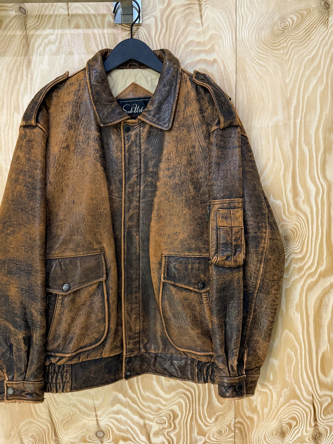 서브어반도쿄 U.S.A.F 타입 A-2 레더 자켓  상품이미지3