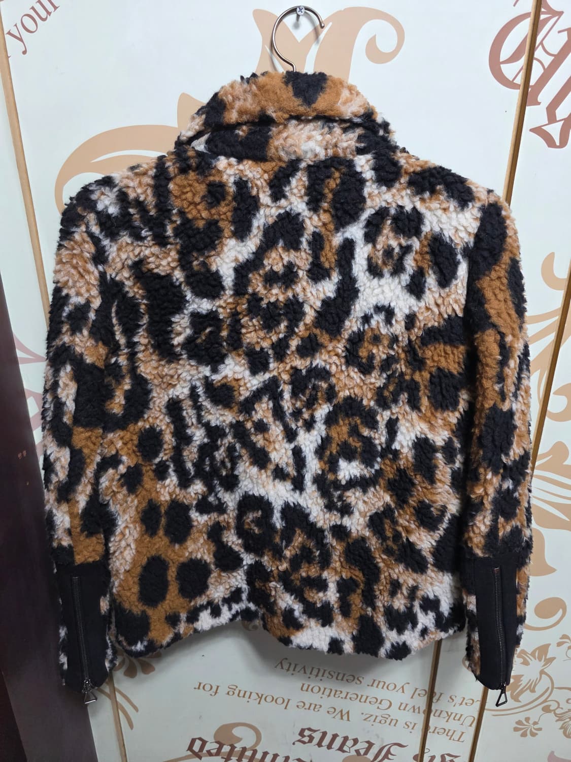 제시뉴욕 레오파드 후리스 자켓  상품이미지2