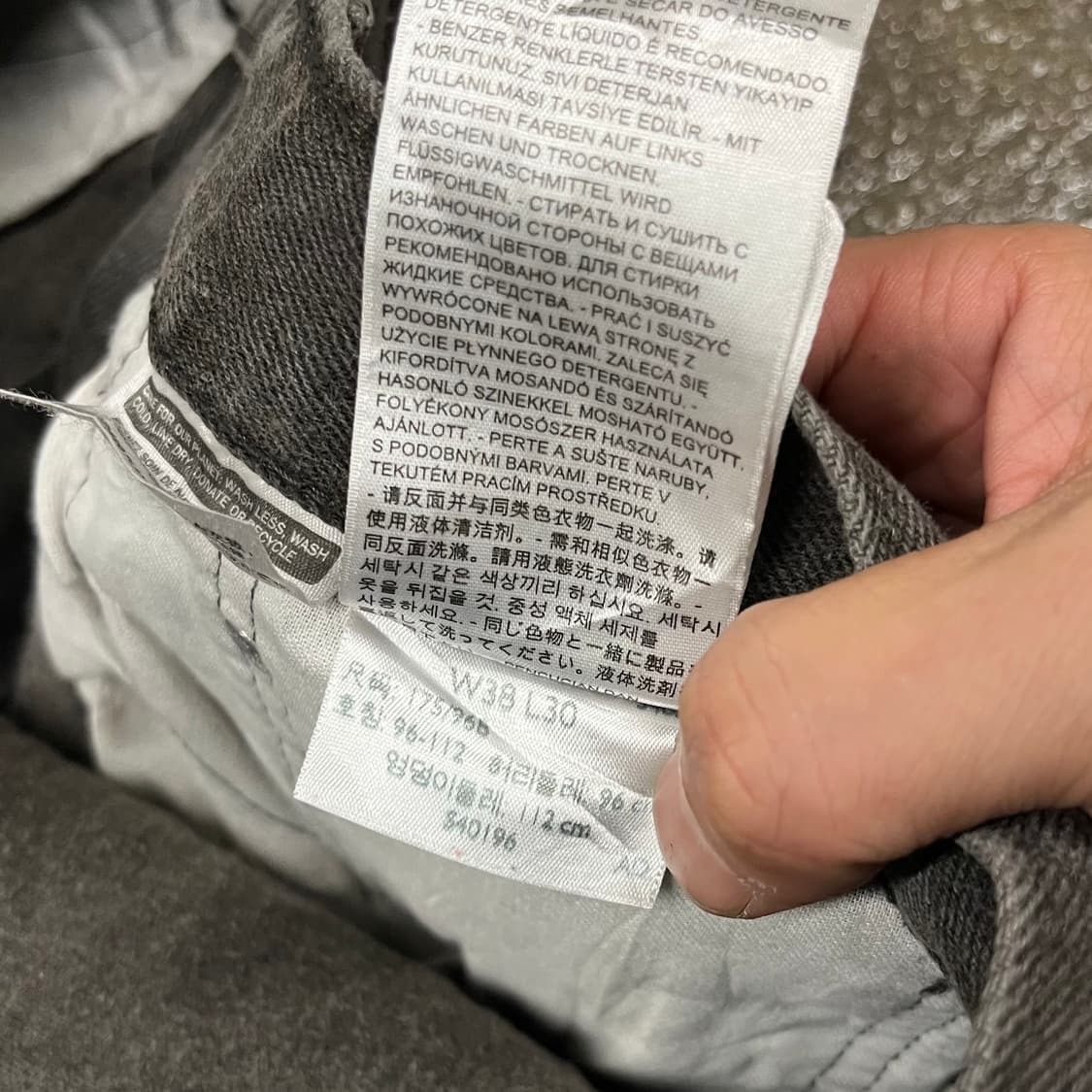 Levis505 블랙 더티 워싱진 (37”) 상품이미지7