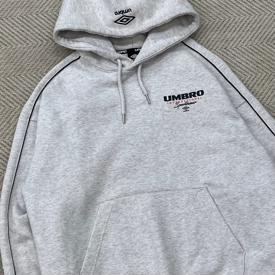 엄브로 로고 후드티셔츠 r3544 상품이미지3