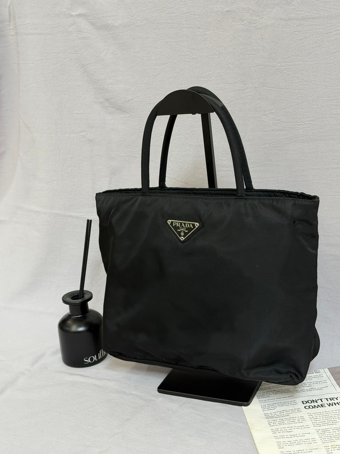 프라다 나일론 포코노 토트백 상품이미지5
