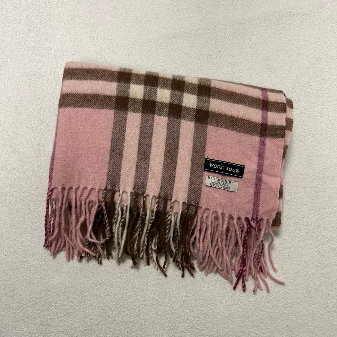 Burberry Light Pink Cashmere Muffler 상품이미지4