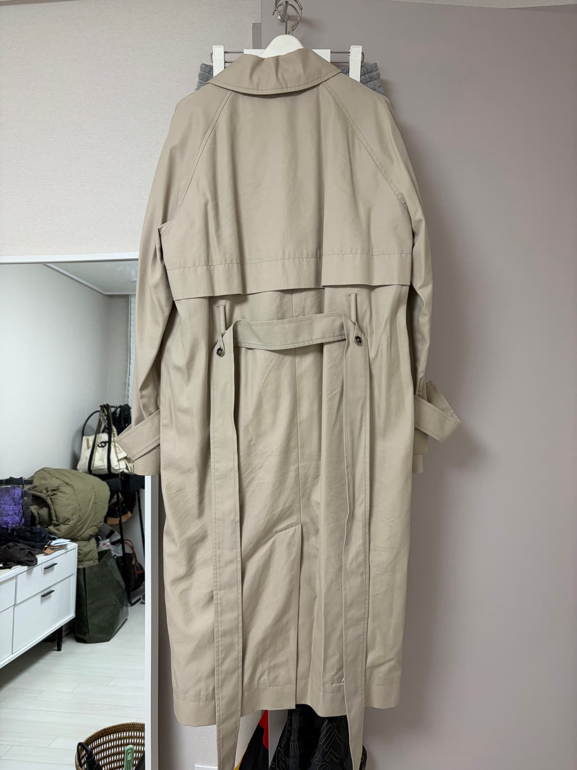 COS 오가닉 트렌치코트 상품이미지5