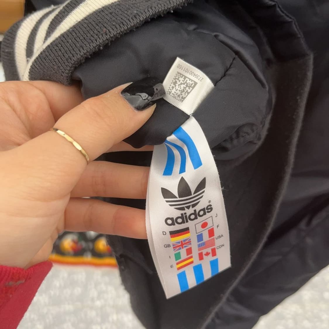 아디다스 흑탭 스펠아웃 윈터 프렌체스카 바시티 자켓 95 C07417 상품이미지6