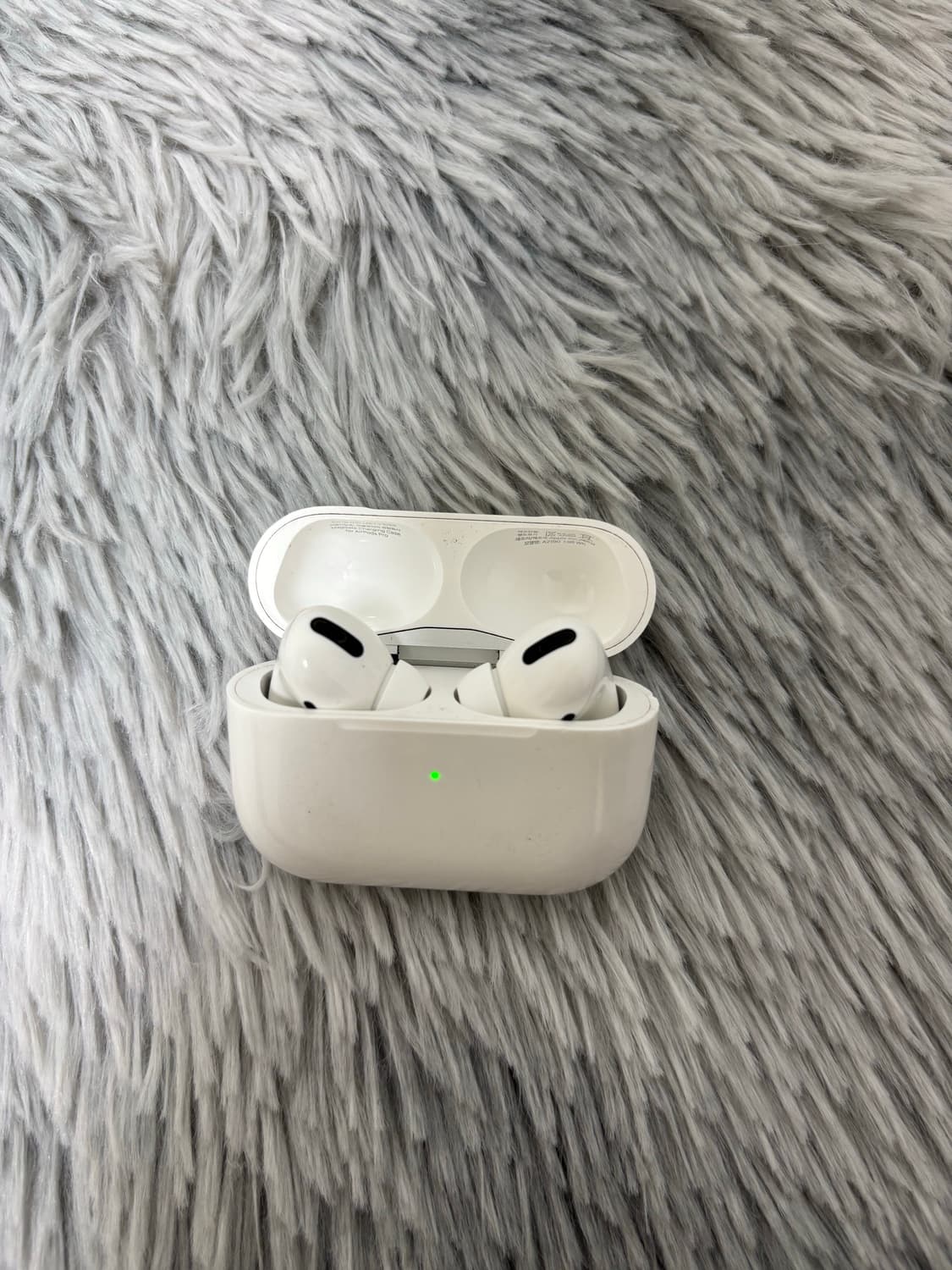 애플 애어팟 프로 1세대 상품이미지1