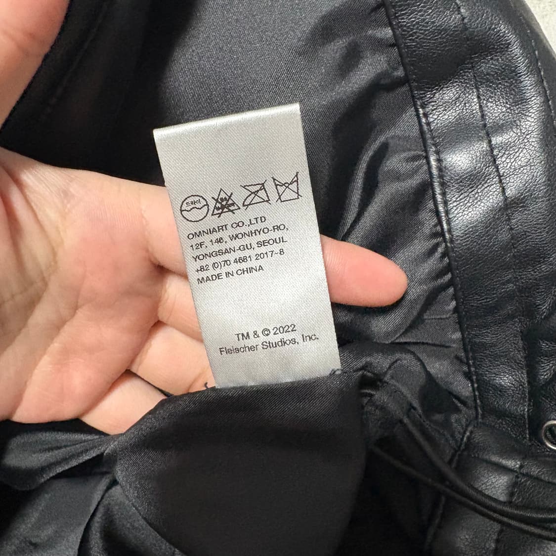 베티붑 X 얼킨캔버스 블랙 웰론 숏 패딩 자켓 상품이미지5