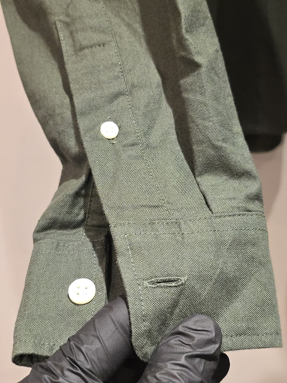 GAP Untucked Dark Green Shirt 상품이미지3