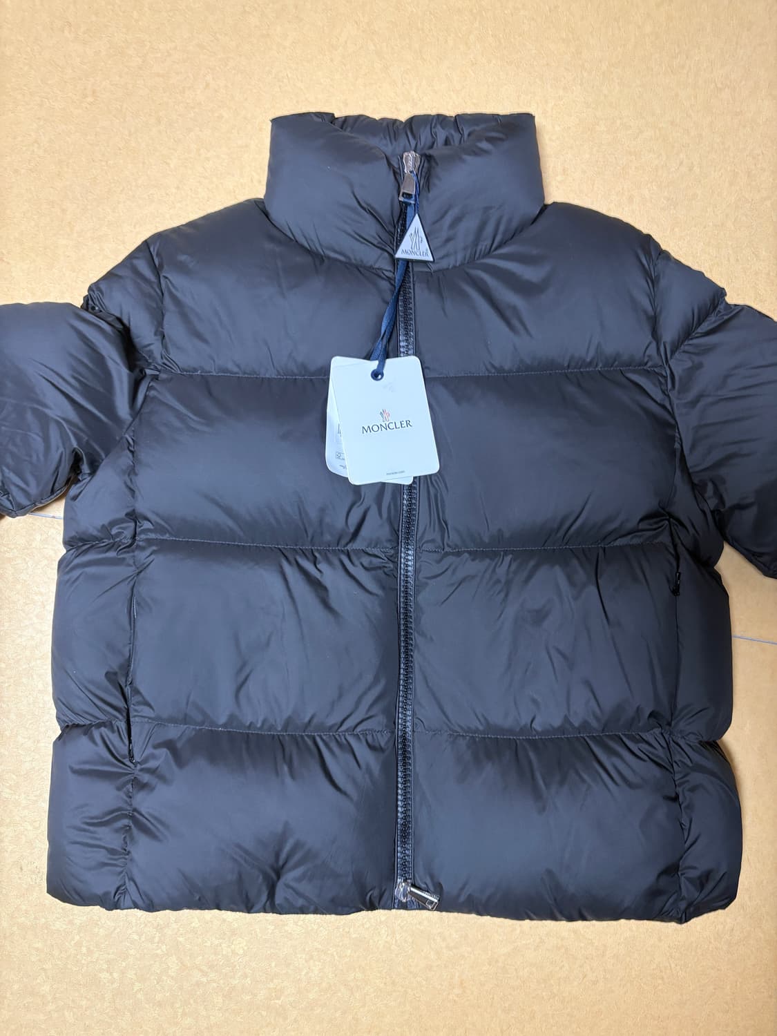 몽클레르 안테르네 쇼트 다운 자켓 블랙 (3사이즈) 상품이미지1