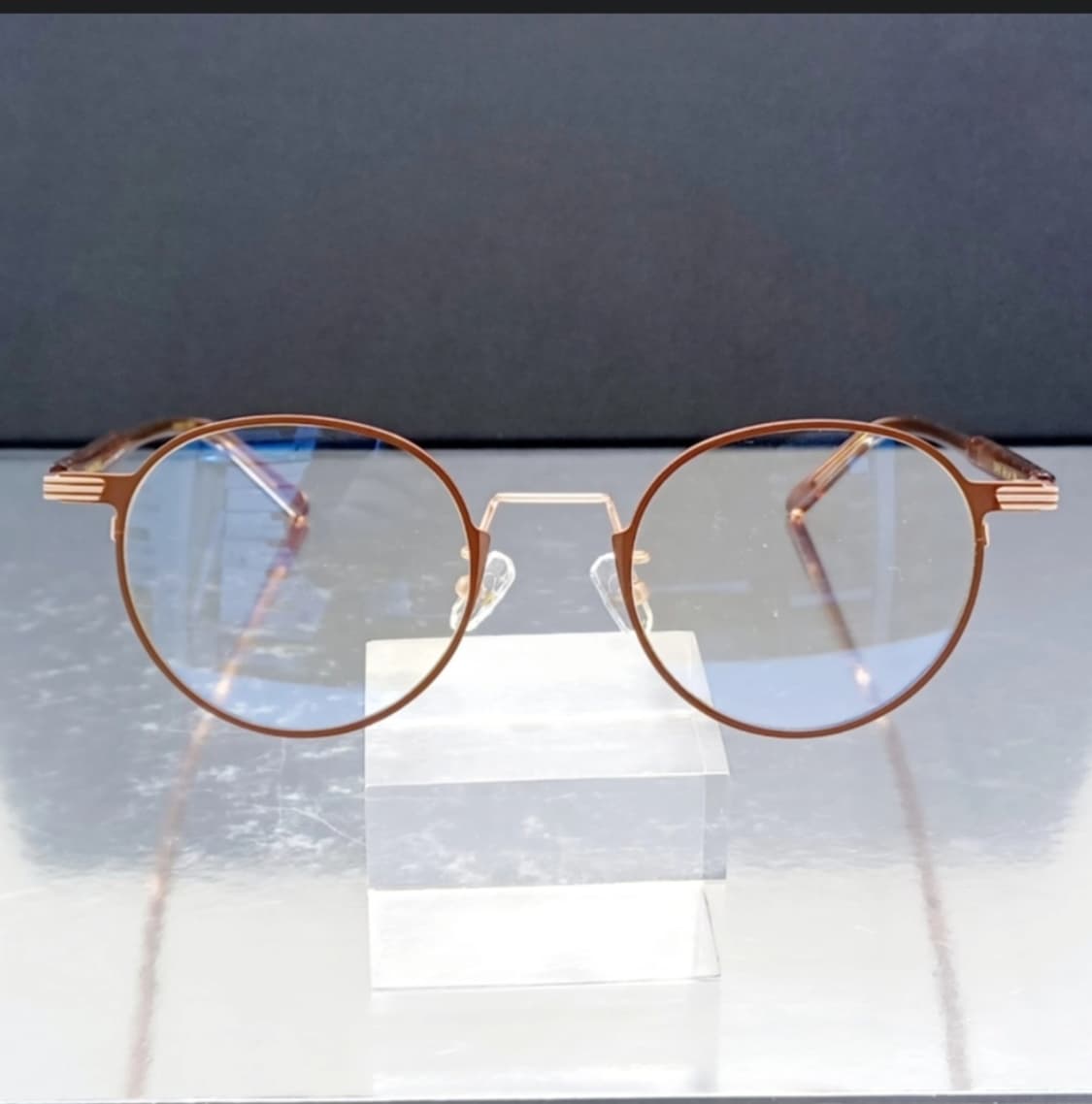 임영웅안경키싱하트 티타늄 안경테로즈골드 새상품 미개봉 상품이미지1