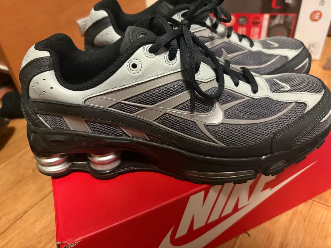 나이키 샥스 라이드 2 라이트 그래파이트 앤트러사이트 상품이미지3