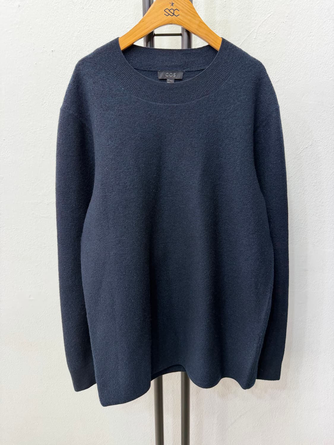 정품) COS 코스 가죽 디테일 니트 스웨터 S 상품이미지1