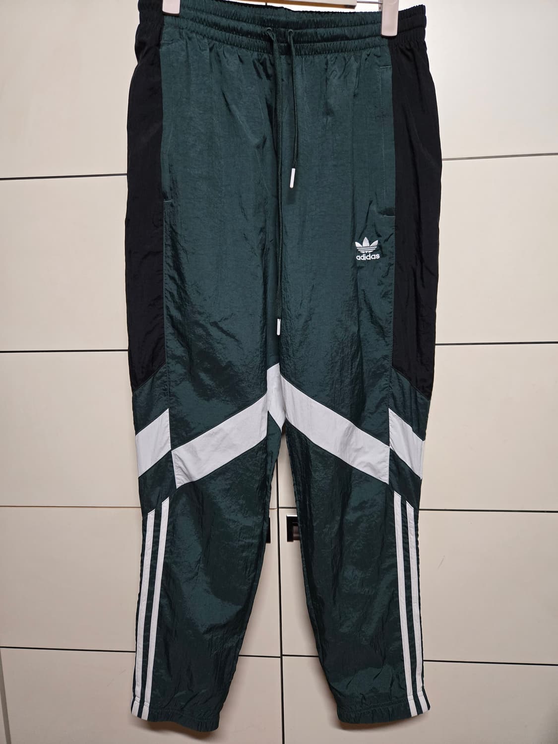 아디다스 남성 우븐 리카이브 트랙 조거팬츠 상품이미지2