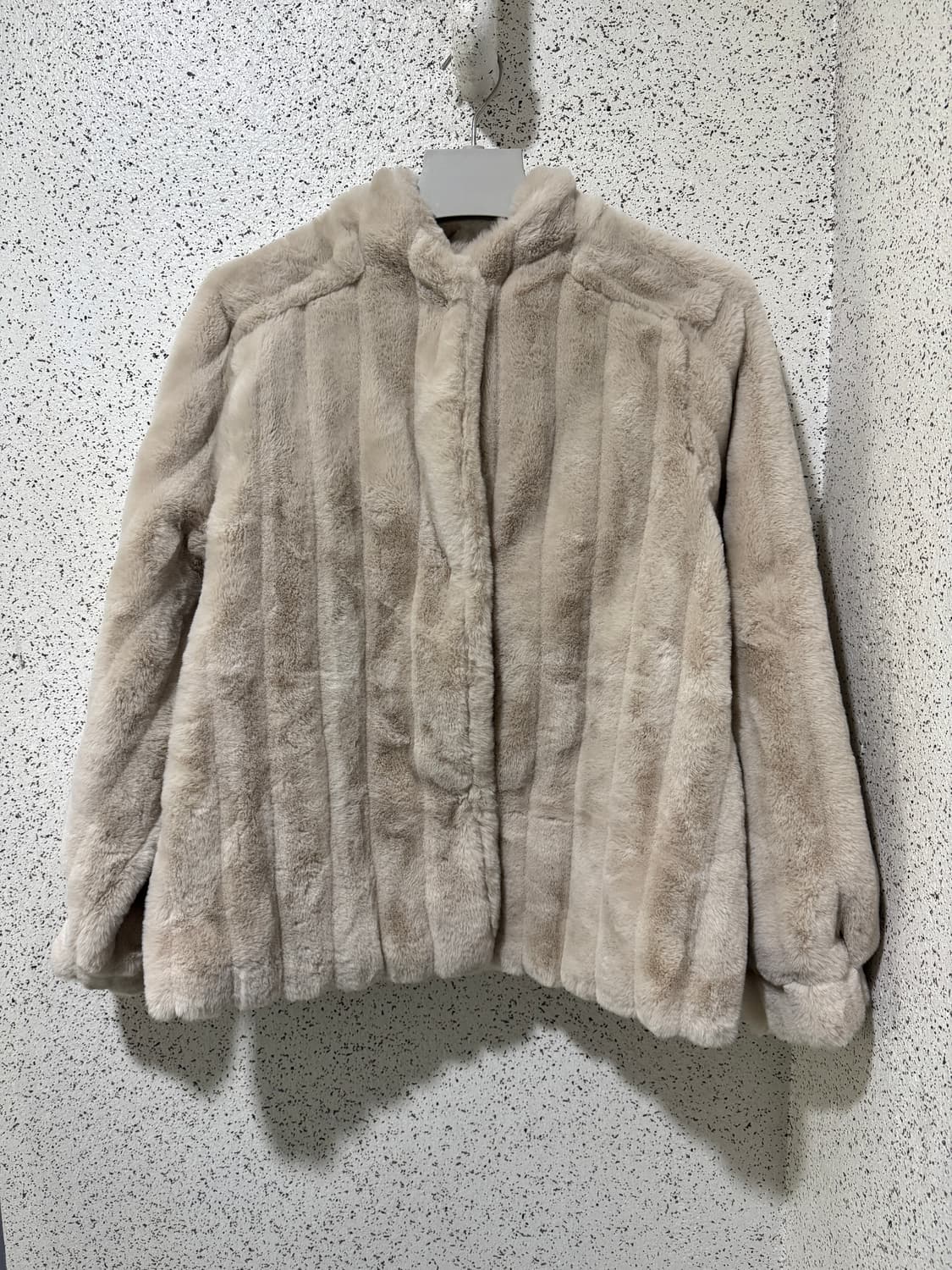 fur jacket 퍼자켓 상품이미지1