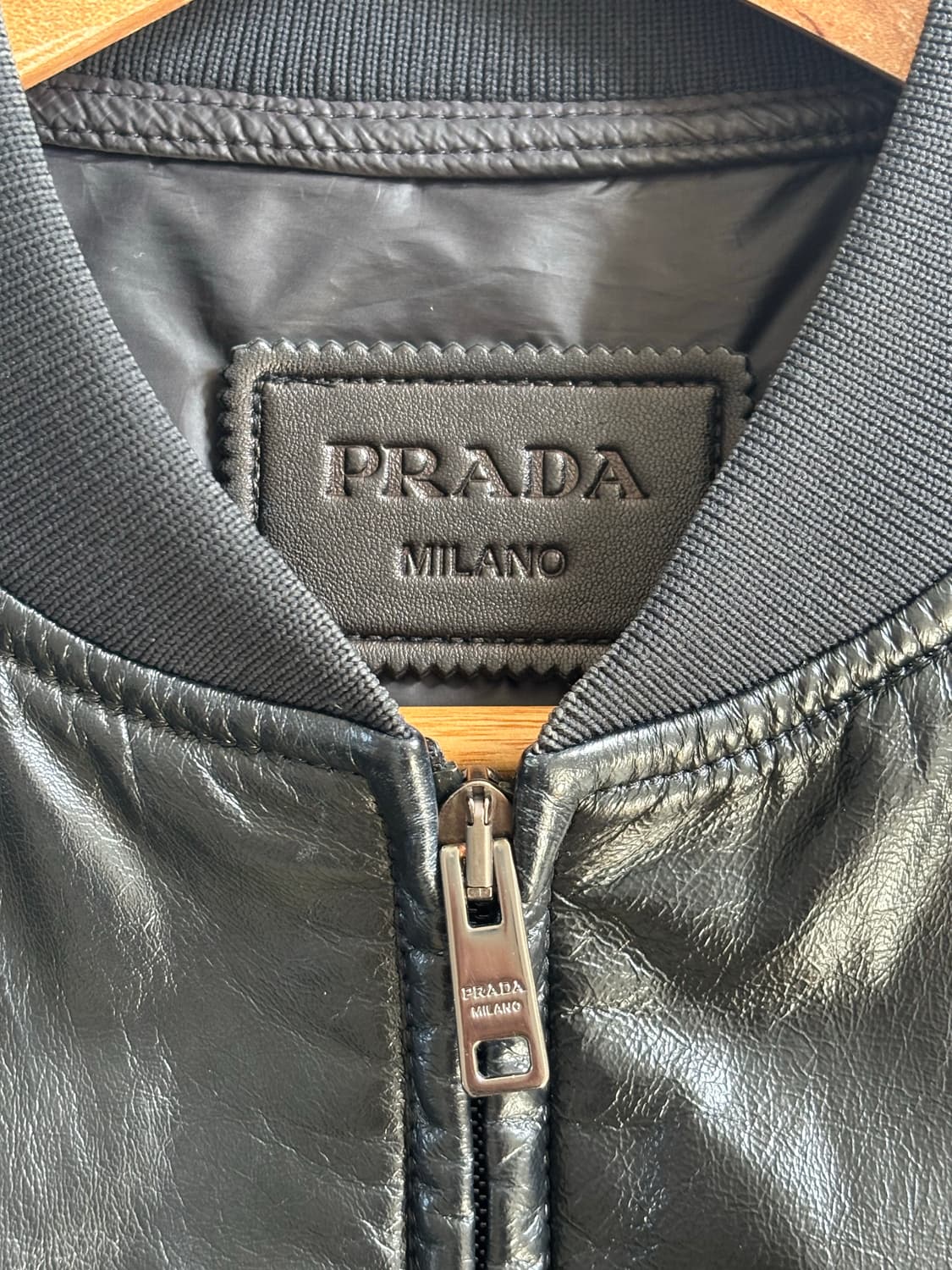 PRADA 17FW 레더 나파 봄버 자켓 상품이미지9
