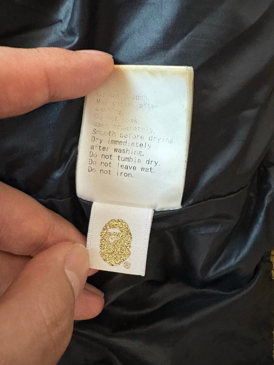 베이프 황계 샤크후드집업 보아털 L 판매합니다 상품이미지5