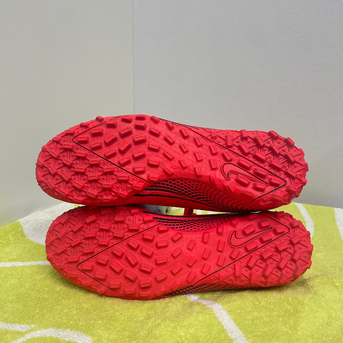 나이키 머큐리얼 베이퍼 13 아카데미 TF 265mm AT7996-606 상품이미지5