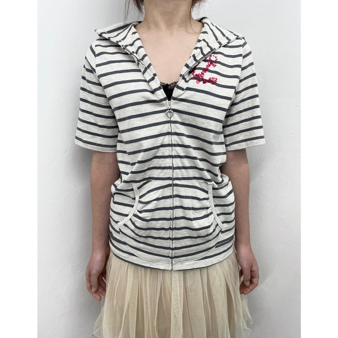 스트라이프 키치 하프 집업 상품이미지1