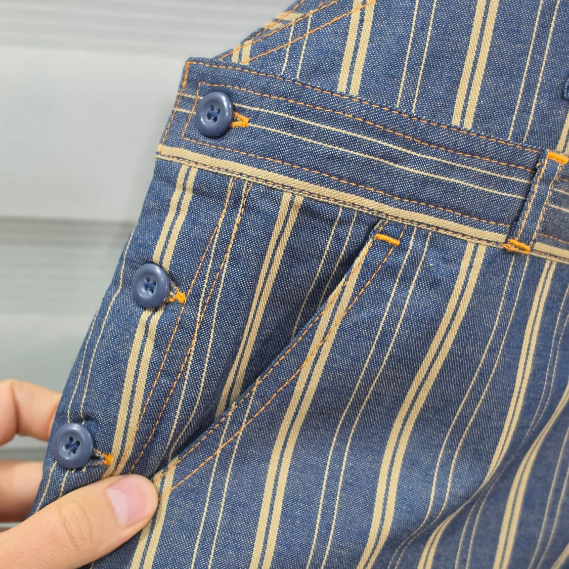 VARAGIA 스트라이프 데님 오버롤 원피스- 우먼M-L 상품이미지4