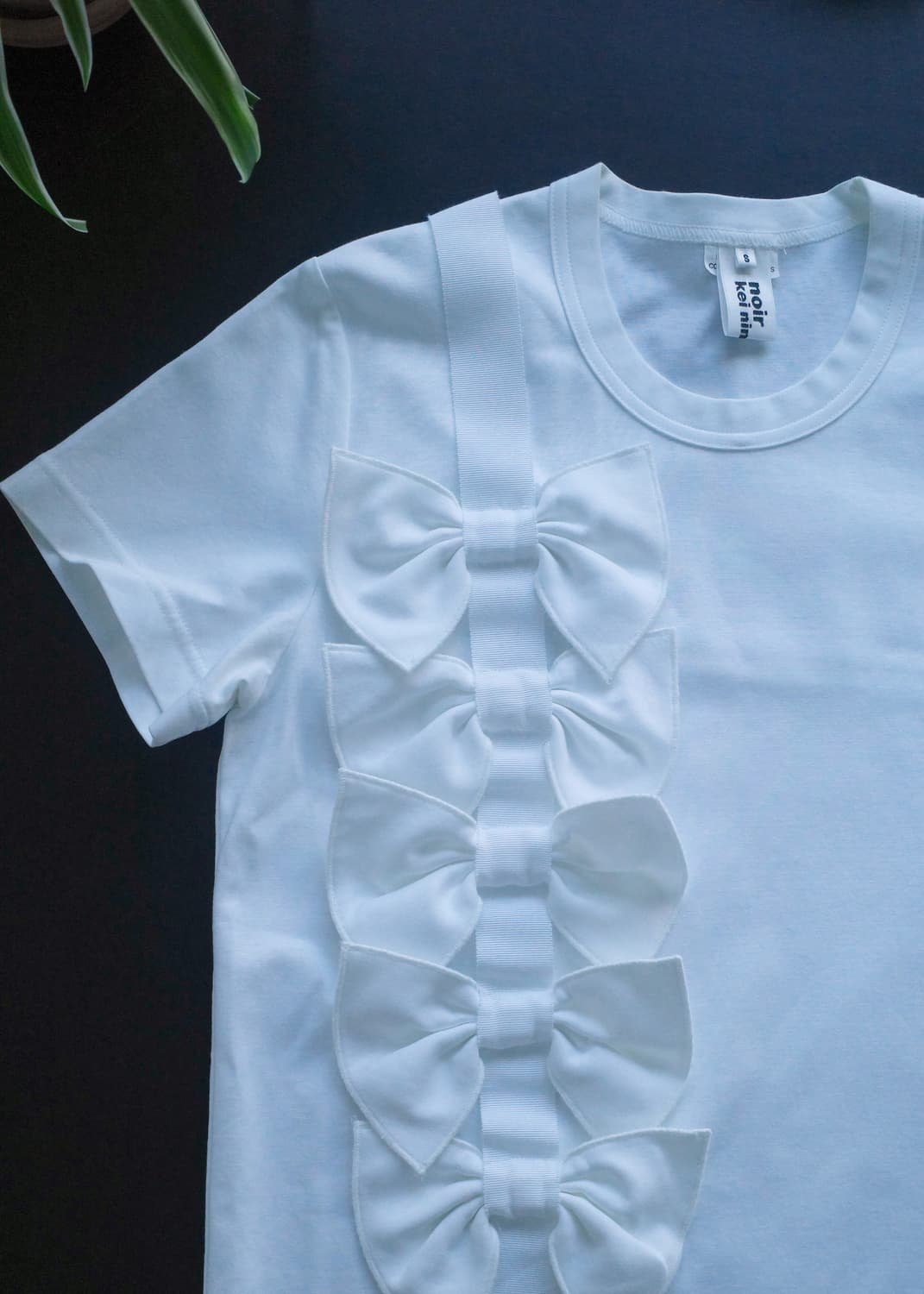 느와르 케이 니노미야 리본 티셔츠 상품이미지3