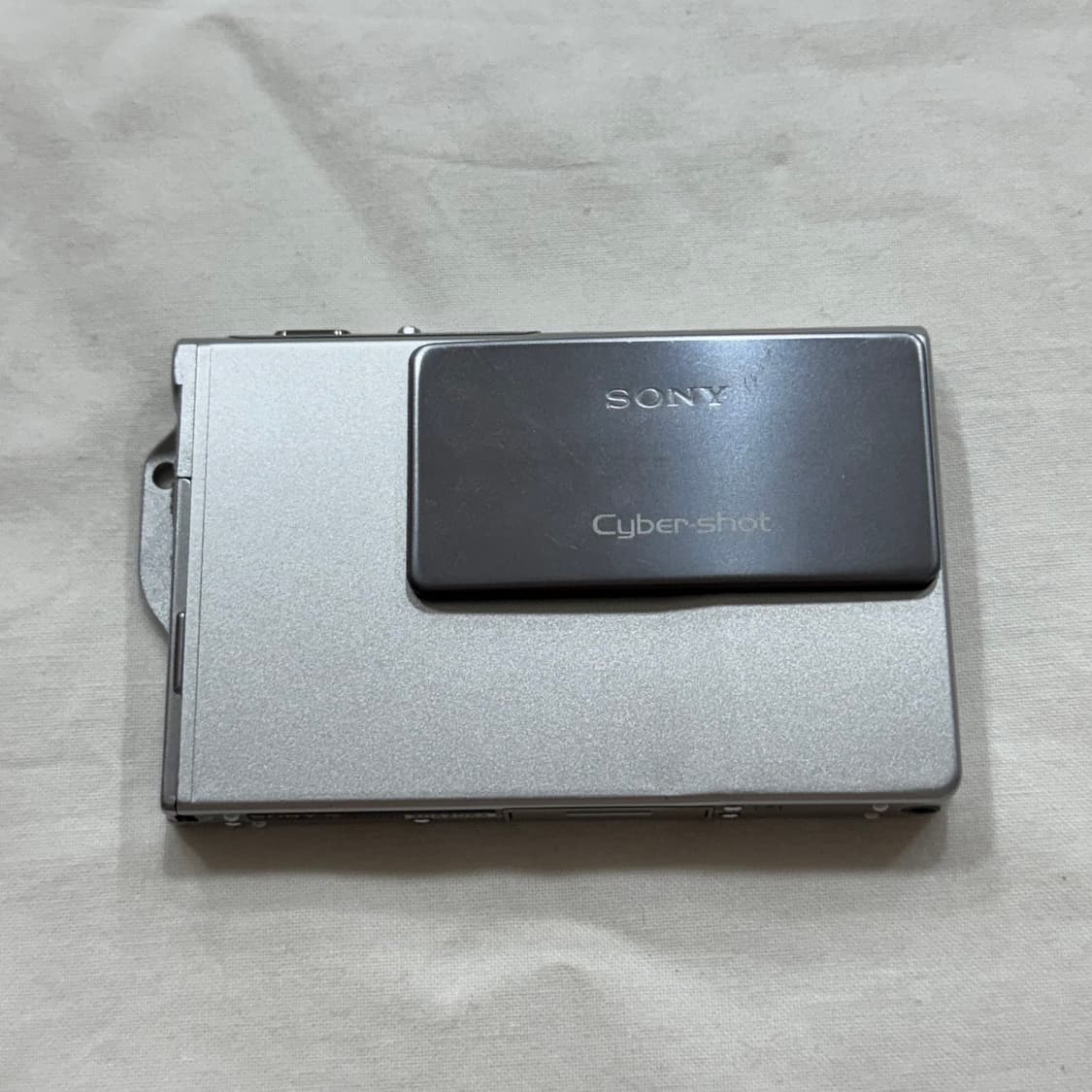 작례⭕️ 소니 사이버샷 DSC-T7 Sony 실버 디카 디지털카메라 상품이미지3