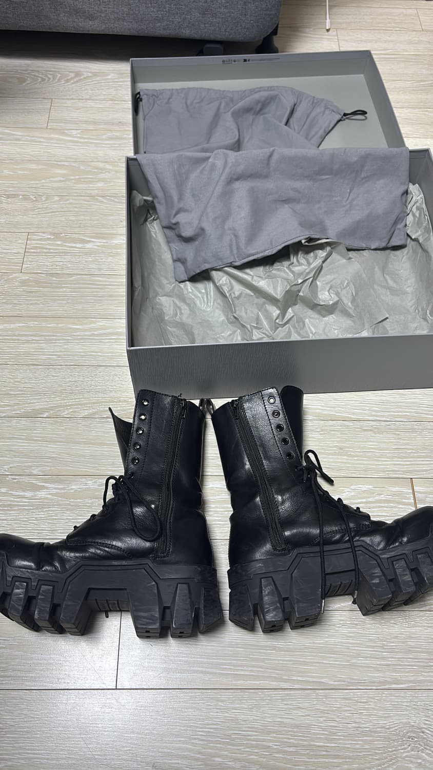 발렌시아가 불도저 레이스업 부츠 블랙 41 상품이미지7