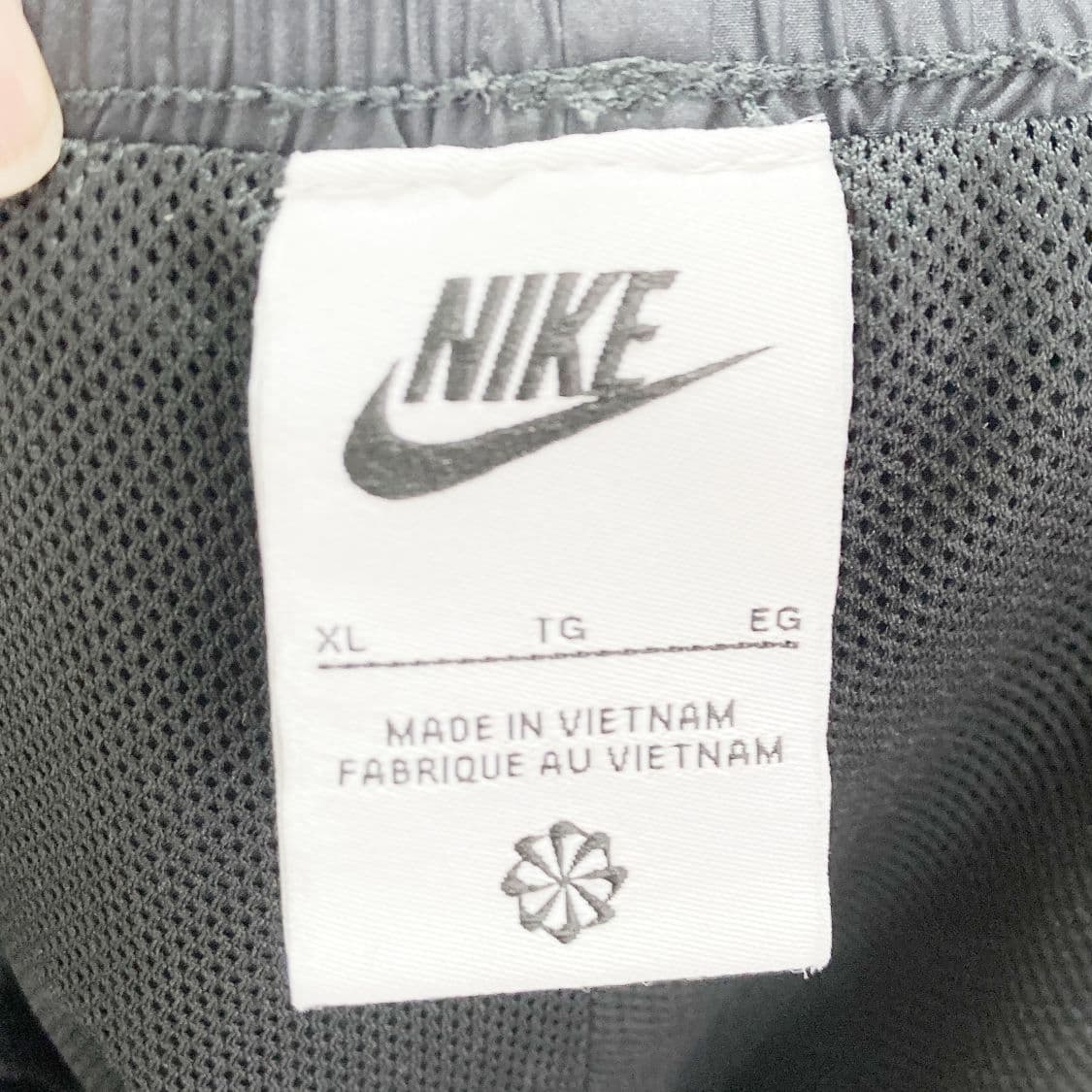 나이키 클래식 우븐 여성미드라이즈 쇼츠 30-31 상품이미지3