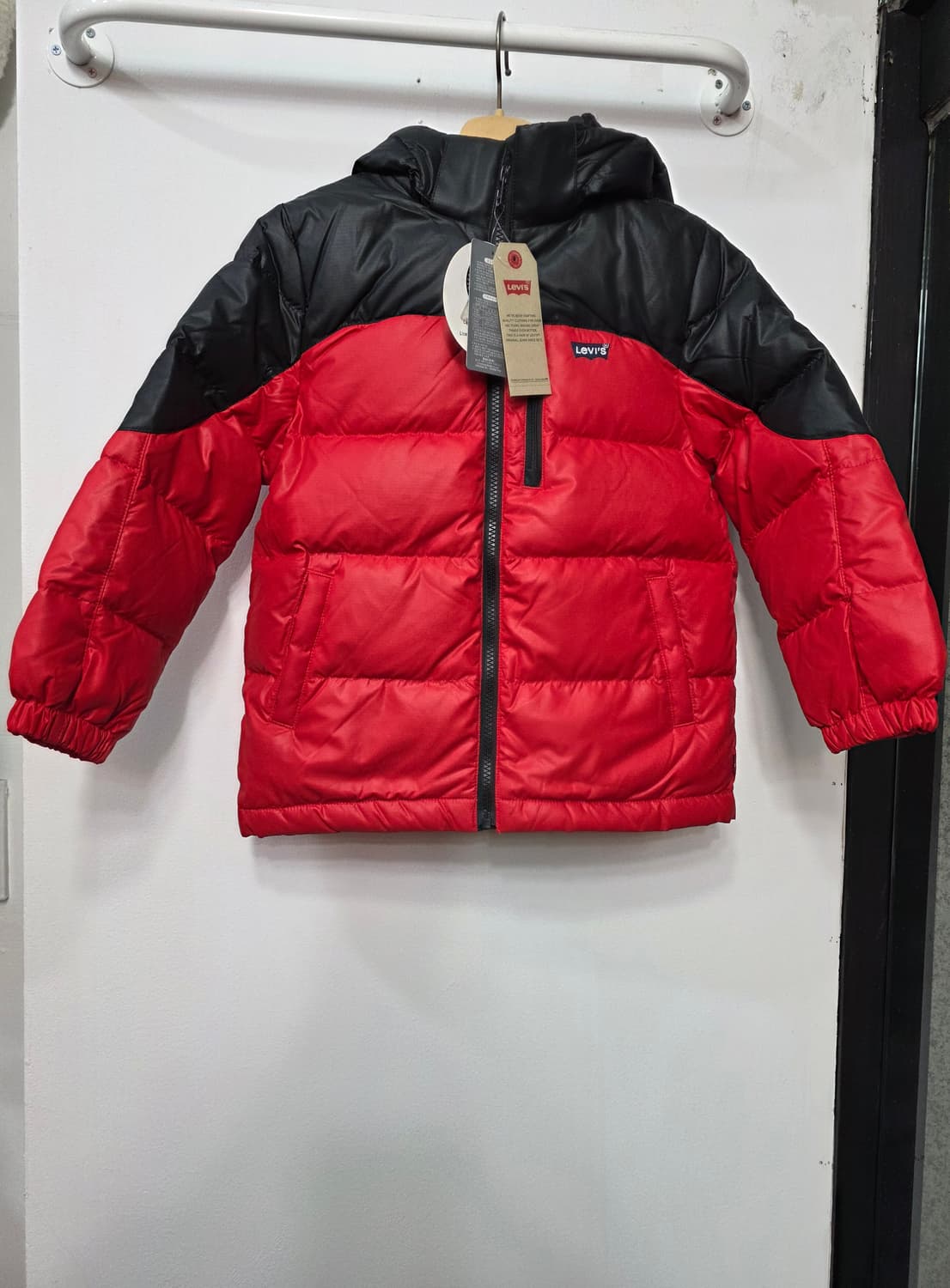 리바이스 키즈 덕다운 패딩 상품이미지1