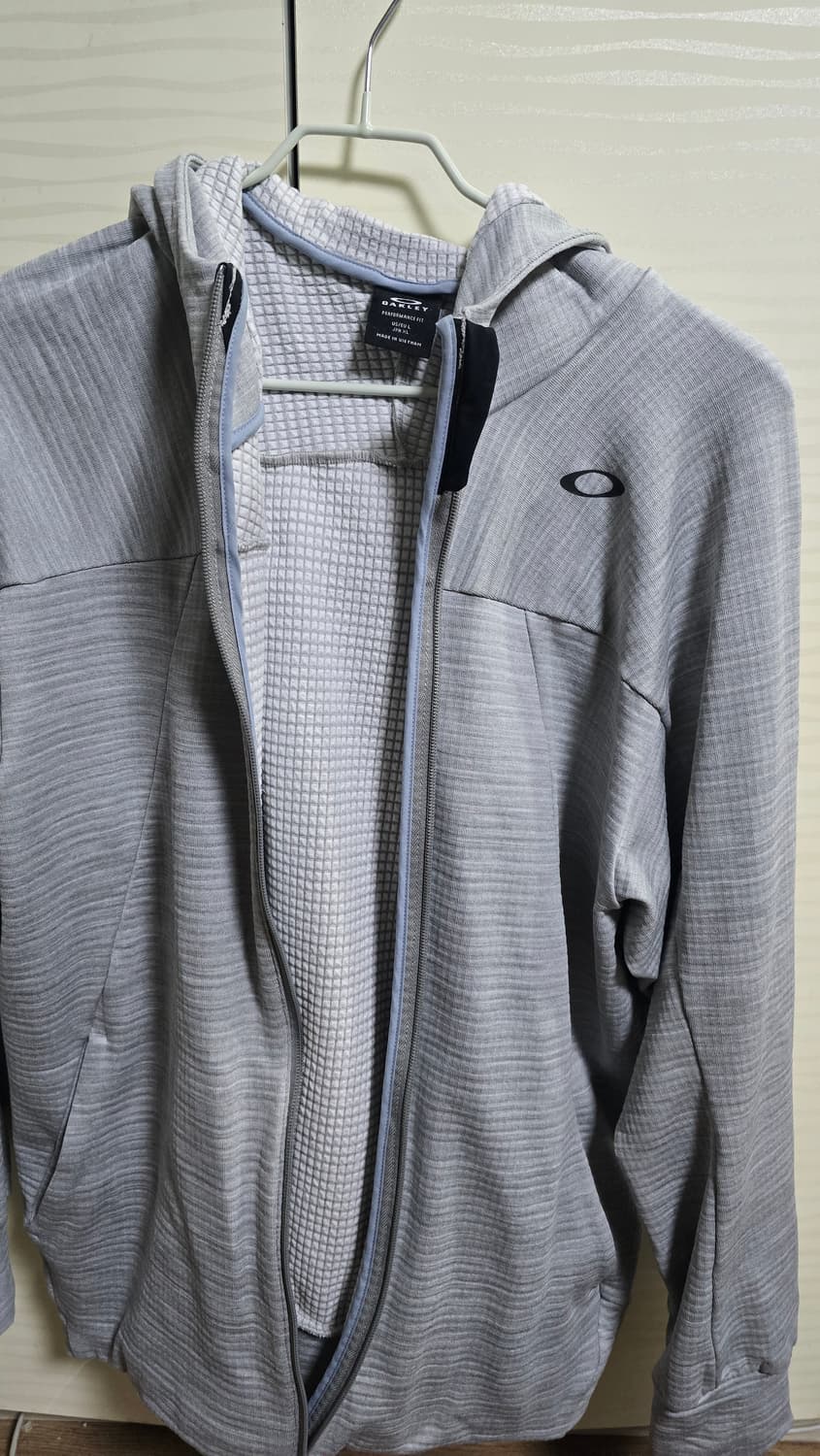 오클리 후드집업 상품이미지1