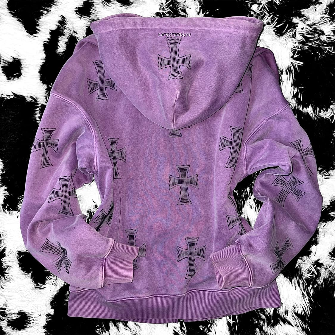 UNKNOWN LONDON 라인스톤 후드집업 상품이미지3