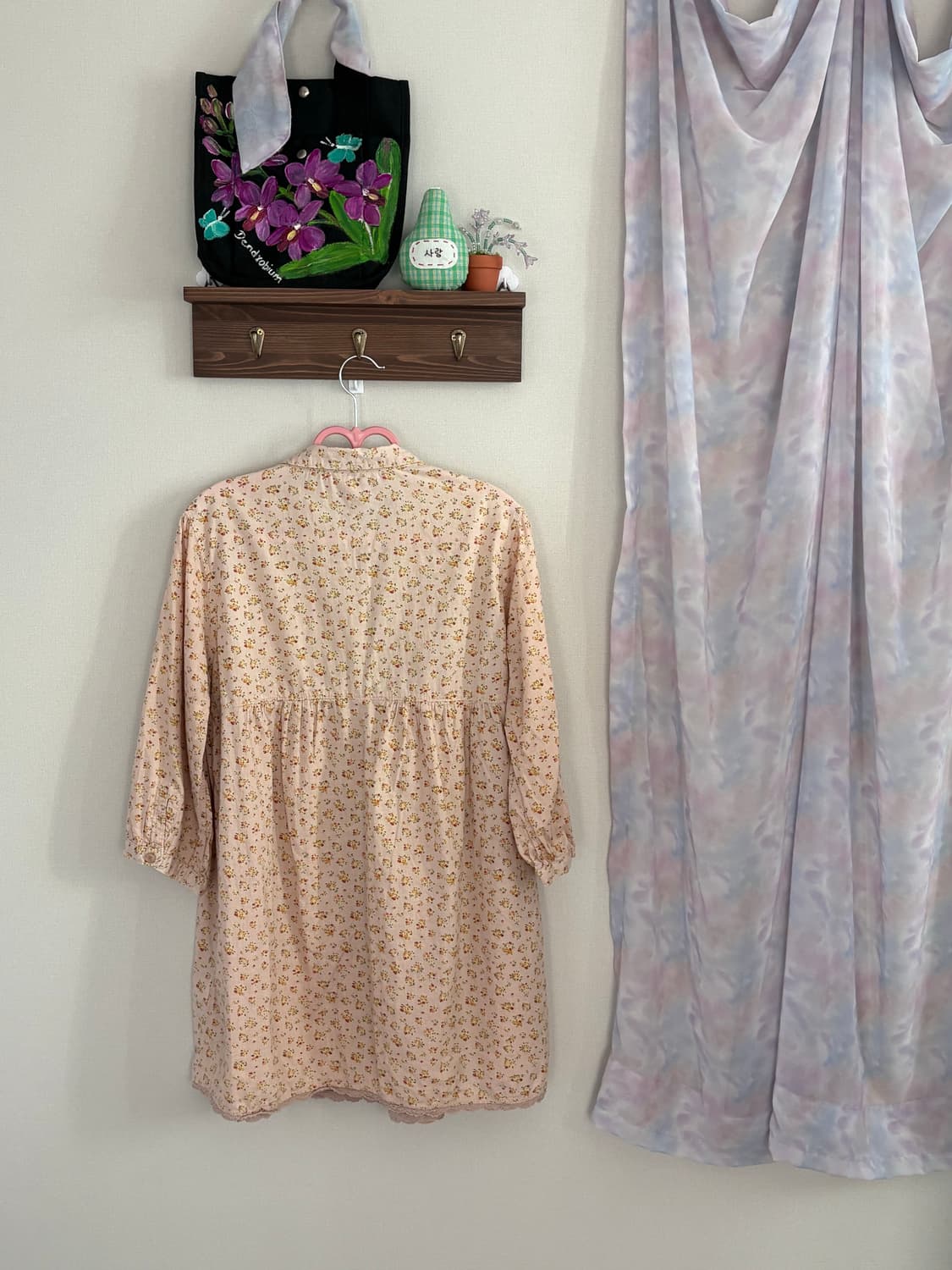 꽃무늬 코랄 블라우스 상품이미지4