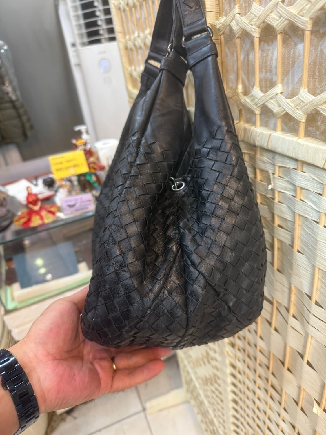 정품 보테카베네타 인트레치아트 호보백 팝니다 상품이미지2
