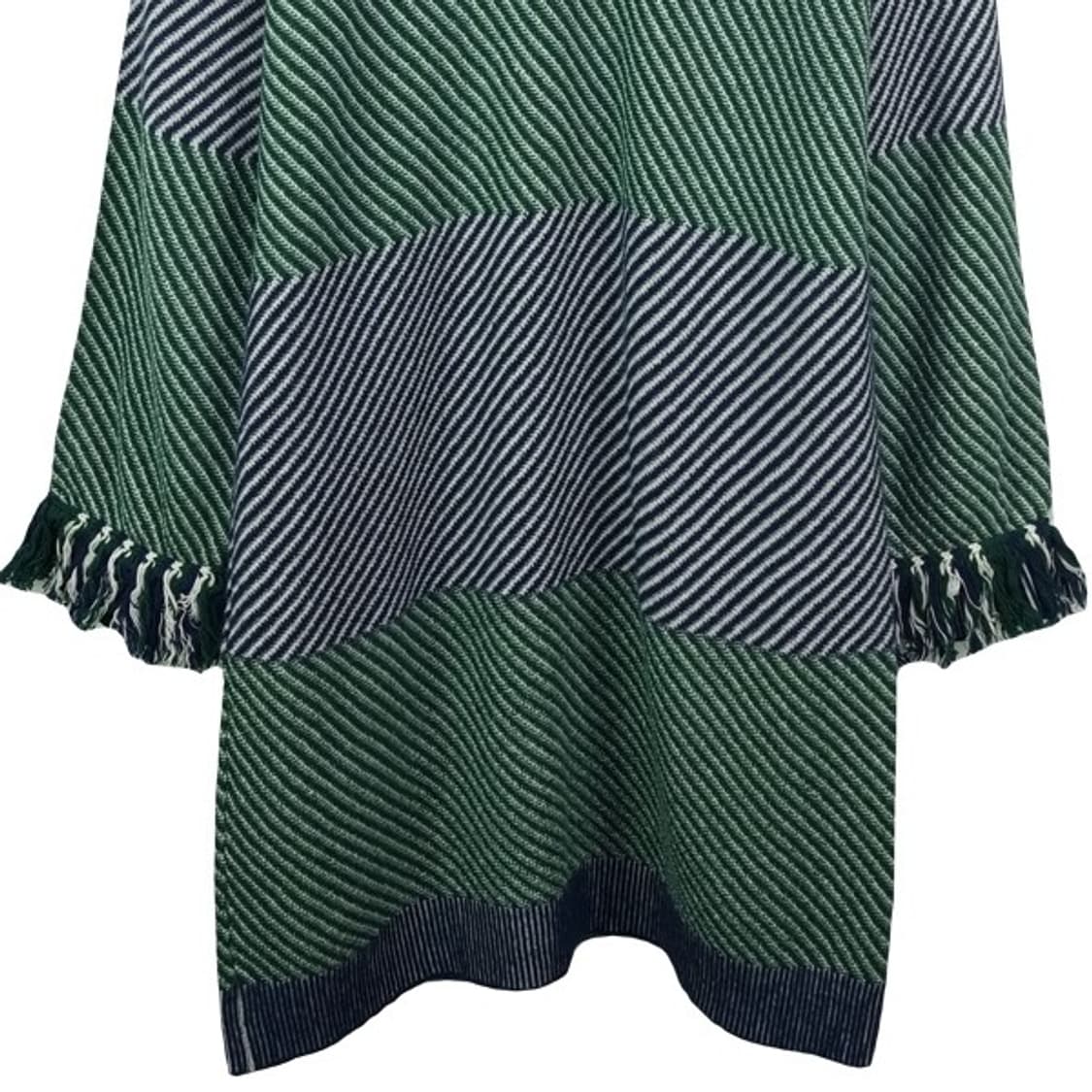 [러브 모스키노] 스트라이프 패턴 크루넥 오버핏 니트 원피스 P01439 상품이미지5