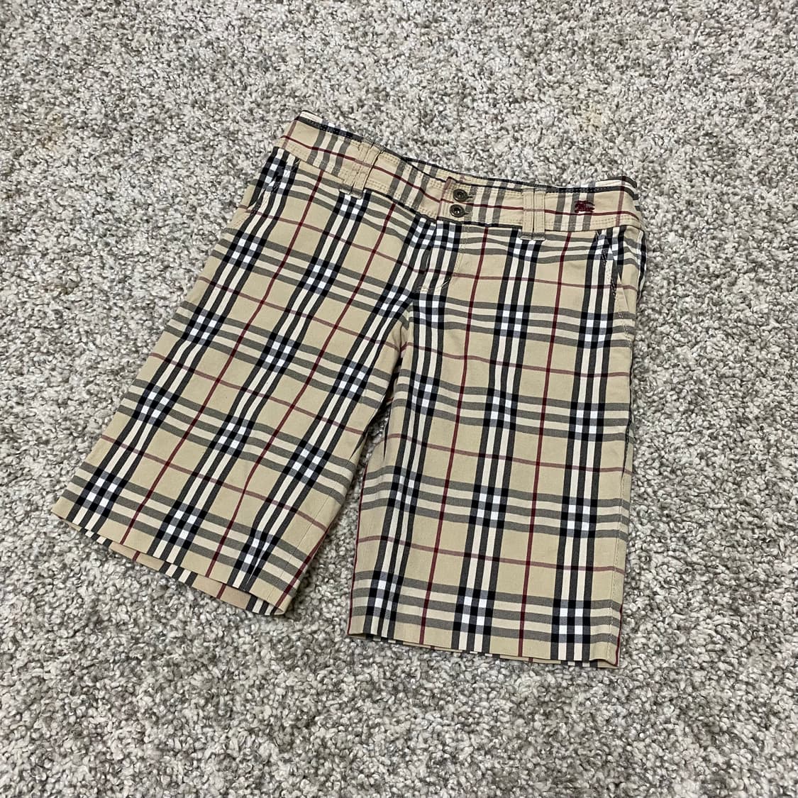 버버리 로고 체크 반바지 상품이미지1